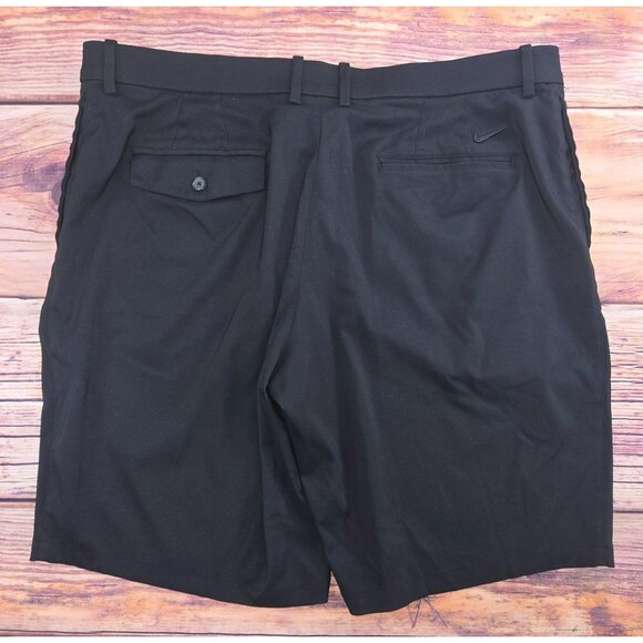 Nike Mens Dri-Fit Black Golf Shorts Standard Fit 40 Lightweight Golf  Apparel - Picture 2 of 8